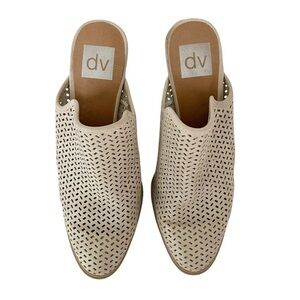 Dolce Vita Mules Clogs Women's Size 8 Nude Laser Cut Heels Slip On Slides Shoes
